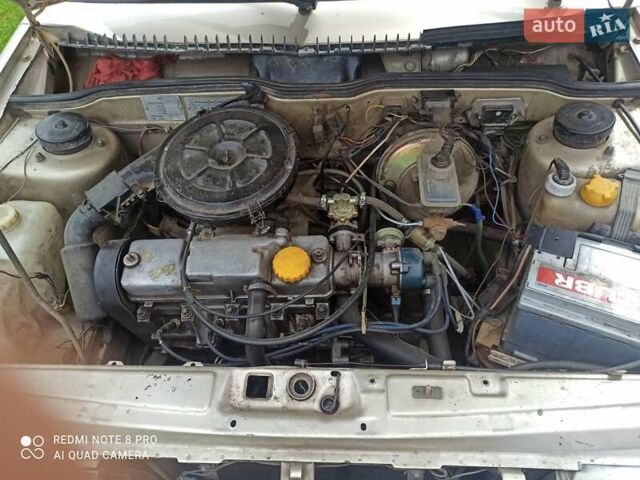 Серый ВАЗ 21099, объемом двигателя 1.5 л и пробегом 270 тыс. км за 800 $, фото 2 на Automoto.ua