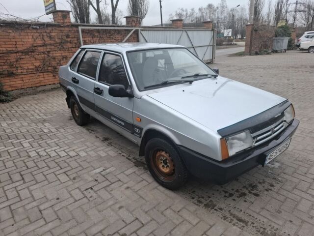 Сірий ВАЗ 21099, об'ємом двигуна 1.5 л та пробігом 215 тис. км за 1550 $, фото 3 на Automoto.ua