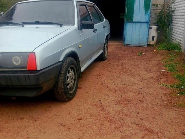 Серый ВАЗ 21099, объемом двигателя 1.5 л и пробегом 100 тыс. км за 1000 $, фото 1 на Automoto.ua