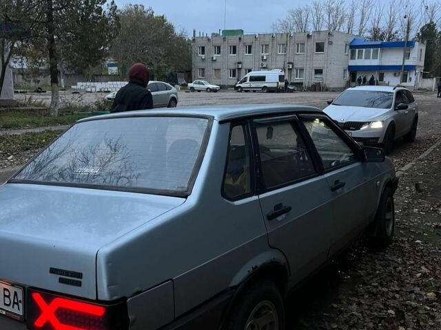 Серый ВАЗ 21099, объемом двигателя 0 л и пробегом 300 тыс. км за 930 $, фото 4 на Automoto.ua