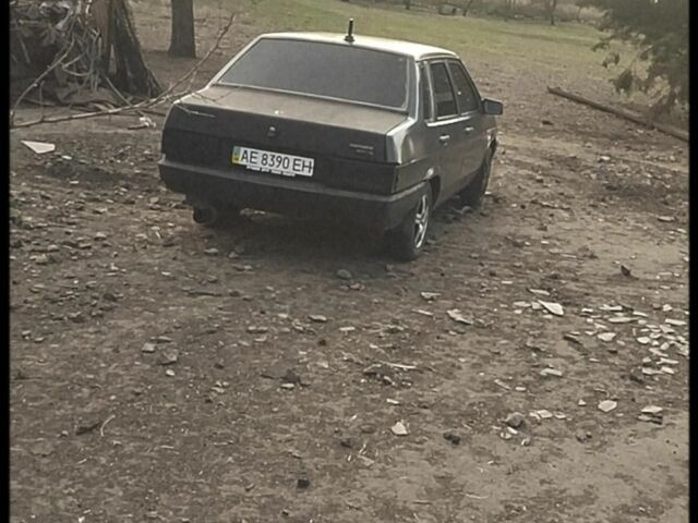 Серый ВАЗ 21099, объемом двигателя 1 л и пробегом 50 тыс. км за 831 $, фото 8 на Automoto.ua