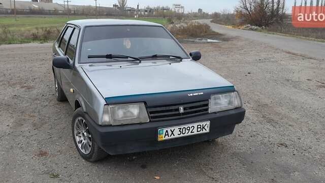 Серый ВАЗ 21099, объемом двигателя 1.5 л и пробегом 284 тыс. км за 1500 $, фото 3 на Automoto.ua