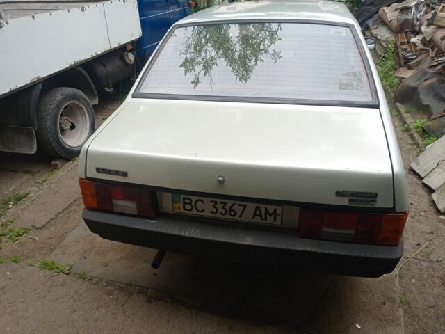 Серый ВАЗ 21099, объемом двигателя 1.5 л и пробегом 72 тыс. км за 800 $, фото 3 на Automoto.ua