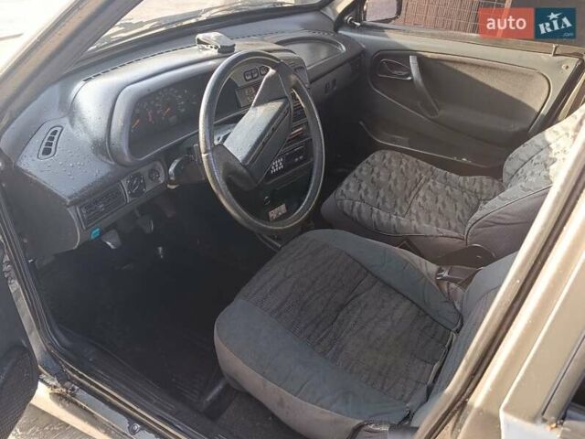 Серый ВАЗ 21099, объемом двигателя 1.5 л и пробегом 350 тыс. км за 950 $, фото 8 на Automoto.ua