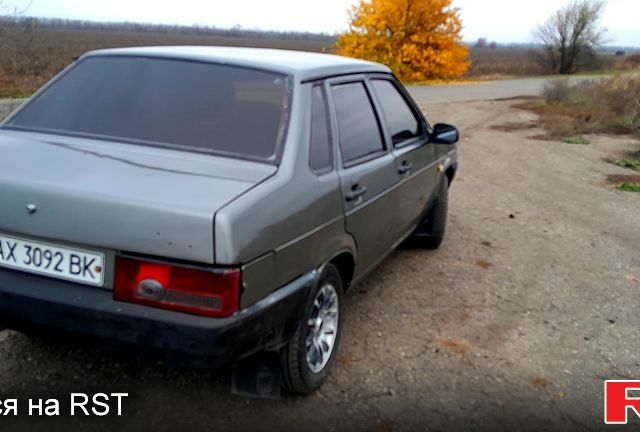 Серый ВАЗ 21099, объемом двигателя 1.5 л и пробегом 284 тыс. км за 1500 $, фото 4 на Automoto.ua