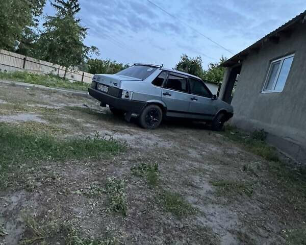 Сірий ВАЗ 21099, об'ємом двигуна 1.5 л та пробігом 55 тис. км за 900 $, фото 6 на Automoto.ua