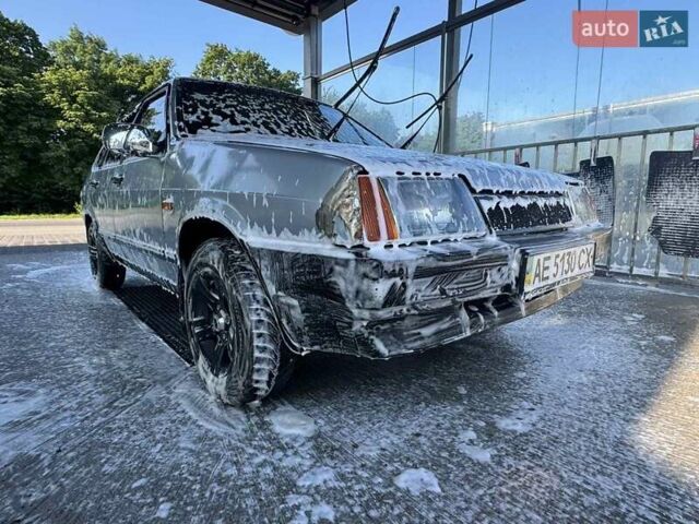 Сірий ВАЗ 21099, об'ємом двигуна 1.5 л та пробігом 55 тис. км за 900 $, фото 5 на Automoto.ua