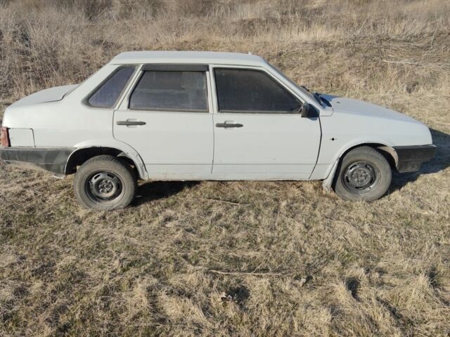 Сірий ВАЗ 21099, об'ємом двигуна 1.5 л та пробігом 15 тис. км за 700 $, фото 5 на Automoto.ua