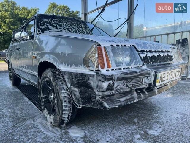 Сірий ВАЗ 21099, об'ємом двигуна 1.5 л та пробігом 55 тис. км за 900 $, фото 2 на Automoto.ua