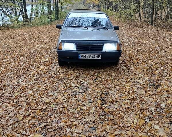 Сірий ВАЗ 21099, об'ємом двигуна 1.6 л та пробігом 200 тис. км за 1650 $, фото 2 на Automoto.ua