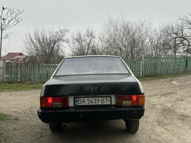 Сірий ВАЗ 21099, об'ємом двигуна 0 л та пробігом 300 тис. км за 556 $, фото 3 на Automoto.ua