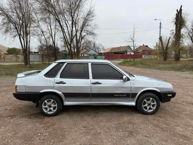 Серый ВАЗ 21099, объемом двигателя 1.5 л и пробегом 777 тыс. км за 1000 $, фото 5 на Automoto.ua