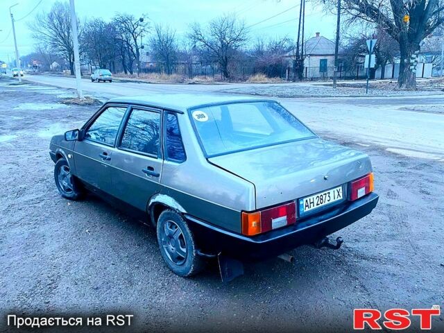 Серый ВАЗ 21099, объемом двигателя 1.5 л и пробегом 220 тыс. км за 850 $, фото 4 на Automoto.ua