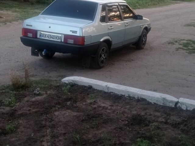 Серый ВАЗ 21099, объемом двигателя 1.5 л и пробегом 185 тыс. км за 2000 $, фото 5 на Automoto.ua
