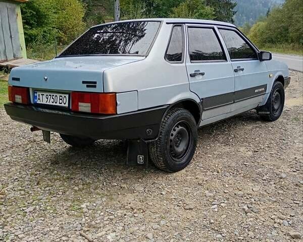 Сірий ВАЗ 21099, об'ємом двигуна 1.6 л та пробігом 113 тис. км за 999 $, фото 1 на Automoto.ua
