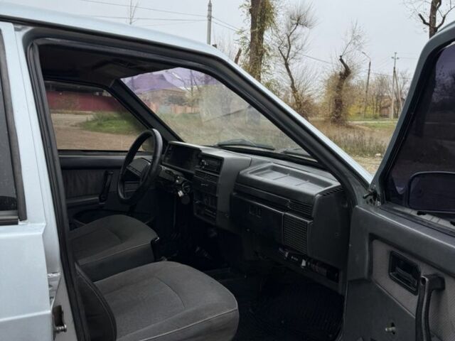 Серый ВАЗ 21099, объемом двигателя 1.5 л и пробегом 777 тыс. км за 1000 $, фото 7 на Automoto.ua