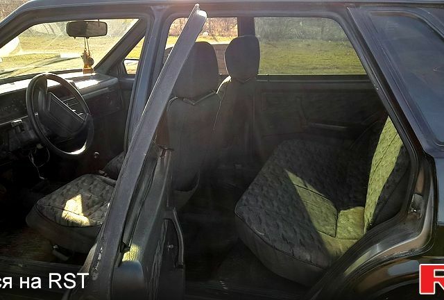 Серый ВАЗ 21099, объемом двигателя 15 л и пробегом 150 тыс. км за 1150 $, фото 4 на Automoto.ua