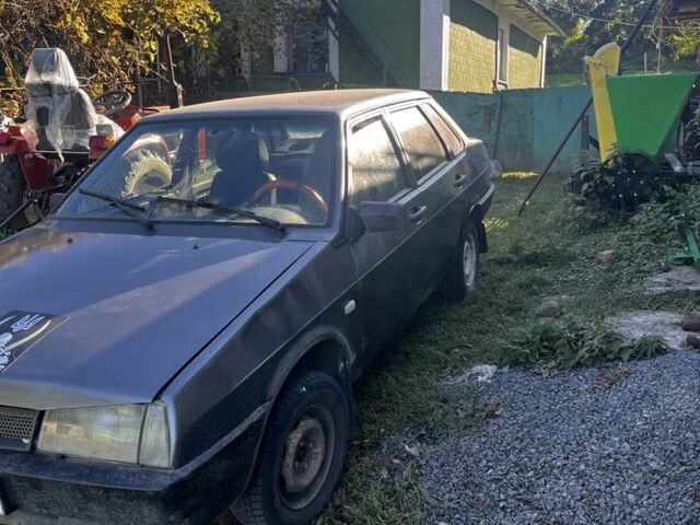 Сірий ВАЗ 21099, об'ємом двигуна 1.5 л та пробігом 300 тис. км за 650 $, фото 3 на Automoto.ua
