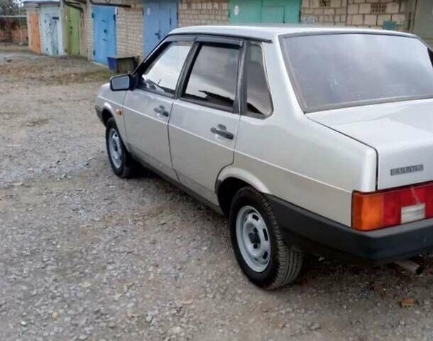 ВАЗ 21099 2000 в Гребенке на Automoto.ua Серый ВАЗ 21099, объемом двигателя 1.45 л и пробегом 268 тыс. км за 1000 $, фото 2 на Automoto.ua