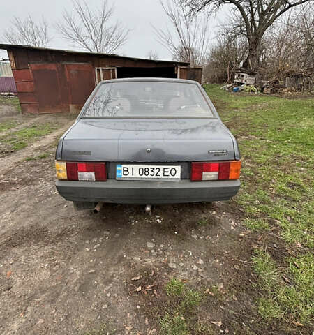 Серый ВАЗ 21099, объемом двигателя 1.6 л и пробегом 300 тыс. км за 1000 $, фото 3 на Automoto.ua