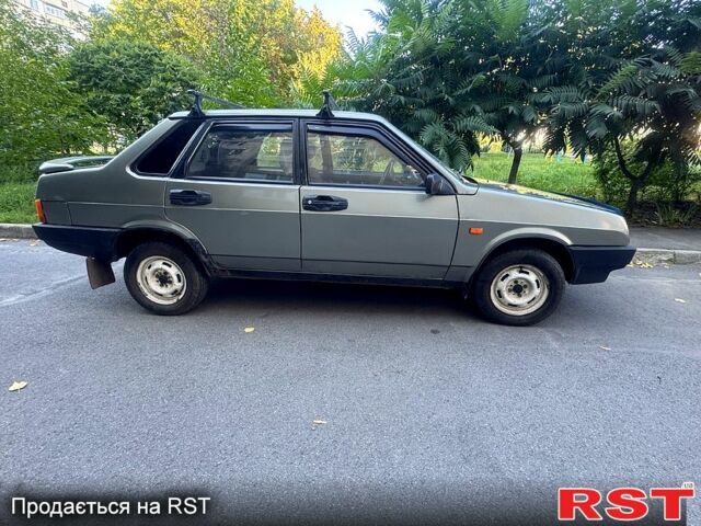 Сірий ВАЗ 21099, об'ємом двигуна 1.5 л та пробігом 253 тис. км за 1780 $, фото 1 на Automoto.ua