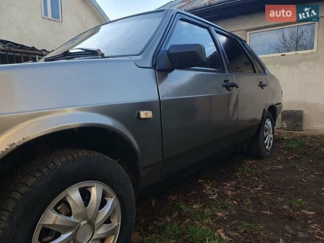 Серый ВАЗ 21099, объемом двигателя 1.6 л и пробегом 200 тыс. км за 950 $, фото 17 на Automoto.ua