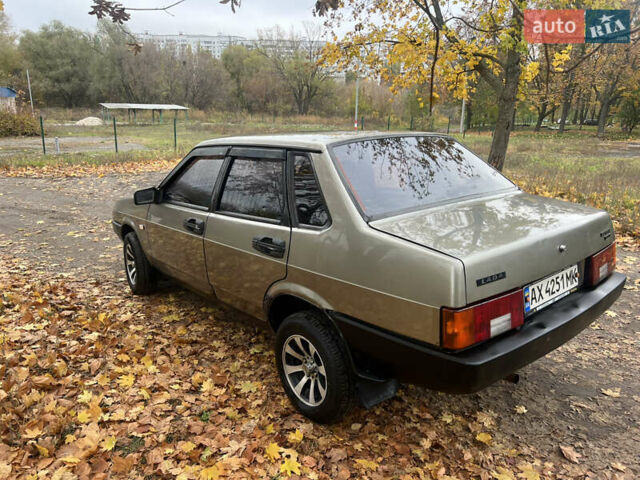 Серый ВАЗ 21099, объемом двигателя 1.5 л и пробегом 197 тыс. км за 1950 $, фото 10 на Automoto.ua
