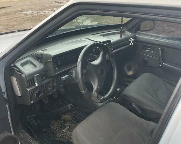 Сірий ВАЗ 21099, об'ємом двигуна 1.5 л та пробігом 90 тис. км за 900 $, фото 3 на Automoto.ua