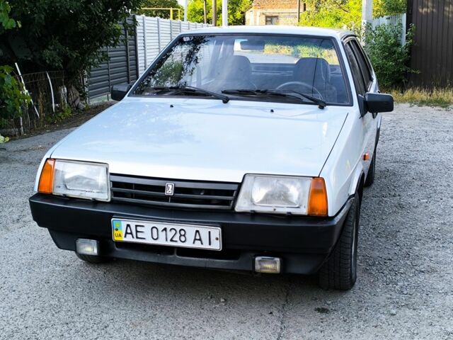 Серый ВАЗ 21099, объемом двигателя 1.5 л и пробегом 174 тыс. км за 1400 $, фото 1 на Automoto.ua