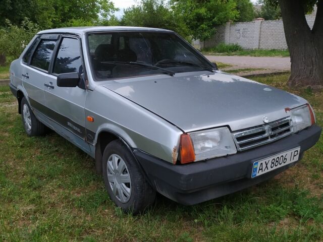 Серый ВАЗ 21099, объемом двигателя 0 л и пробегом 250 тыс. км за 649 $, фото 2 на Automoto.ua