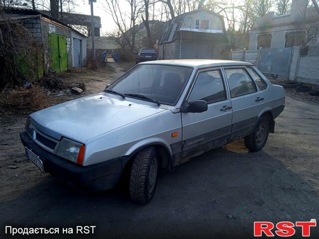 Серый ВАЗ 21099, объемом двигателя 1.5 л и пробегом 190 тыс. км за 800 $, фото 1 на Automoto.ua