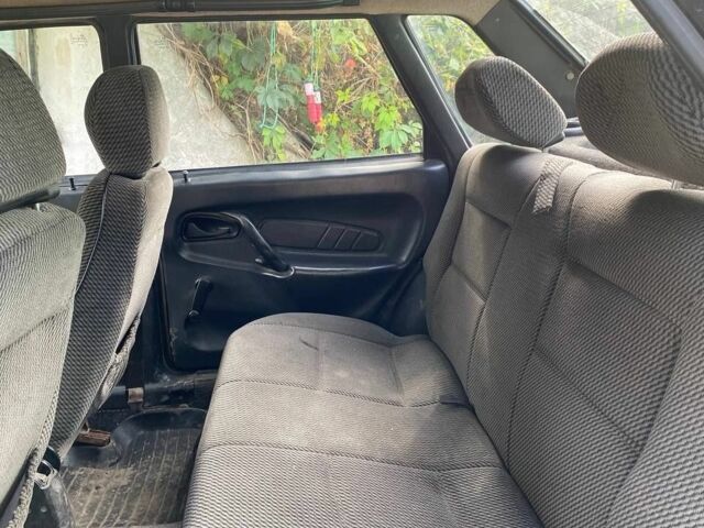 Серый ВАЗ 21099, объемом двигателя 1.5 л и пробегом 300 тыс. км за 1200 $, фото 4 на Automoto.ua