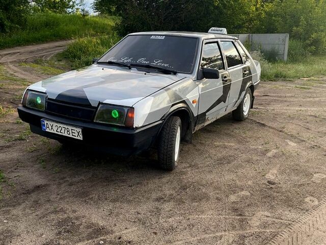 Сірий ВАЗ 21099, об'ємом двигуна 1.5 л та пробігом 211 тис. км за 999 $, фото 5 на Automoto.ua