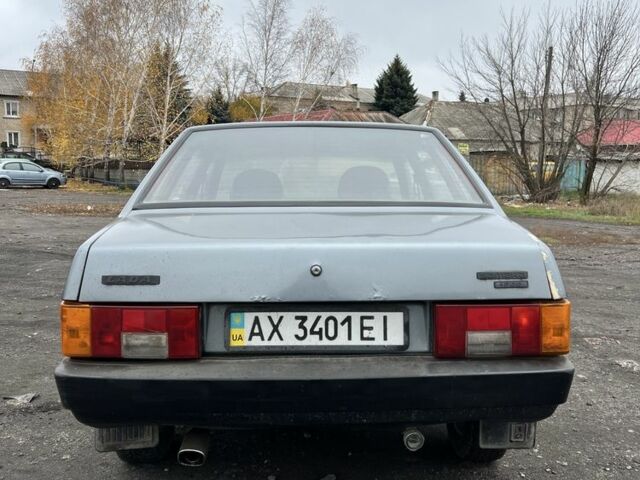 Серый ВАЗ 21099, объемом двигателя 1.5 л и пробегом 200 тыс. км за 883 $, фото 3 на Automoto.ua