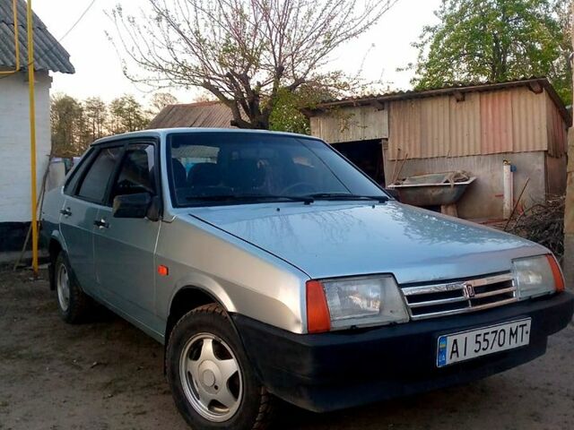 Серый ВАЗ 21099, объемом двигателя 1.5 л и пробегом 269 тыс. км за 1300 $, фото 1 на Automoto.ua