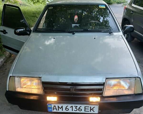 Сірий ВАЗ 21099, об'ємом двигуна 1.6 л та пробігом 330 тис. км за 970 $, фото 2 на Automoto.ua