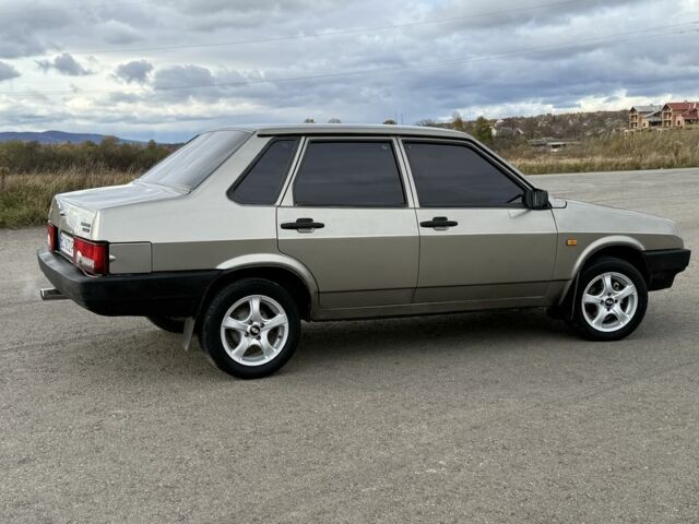 Серый ВАЗ 21099, объемом двигателя 1.5 л и пробегом 257 тыс. км за 1250 $, фото 9 на Automoto.ua