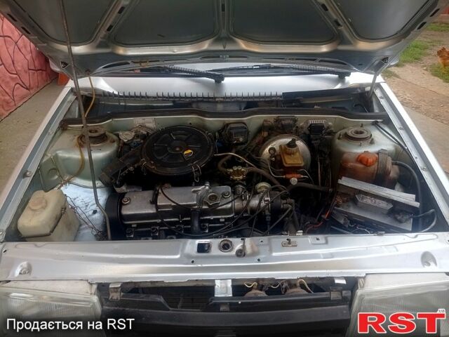 Серый ВАЗ 21099, объемом двигателя 1.7 л и пробегом 0 тыс. км за 1500 $, фото 3 на Automoto.ua