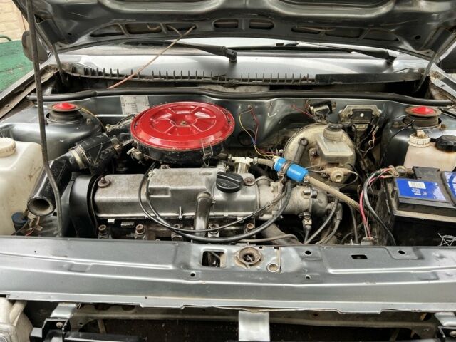 Серый ВАЗ 21099, объемом двигателя 1.5 л и пробегом 200 тыс. км за 883 $, фото 6 на Automoto.ua