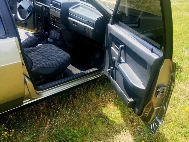 Серый ВАЗ 21099, объемом двигателя 1.5 л и пробегом 0 тыс. км за 2400 $, фото 7 на Automoto.ua