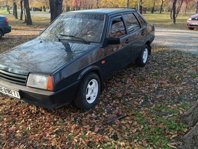 Серый ВАЗ 21099, объемом двигателя 1.5 л и пробегом 175 тыс. км за 1750 $, фото 5 на Automoto.ua