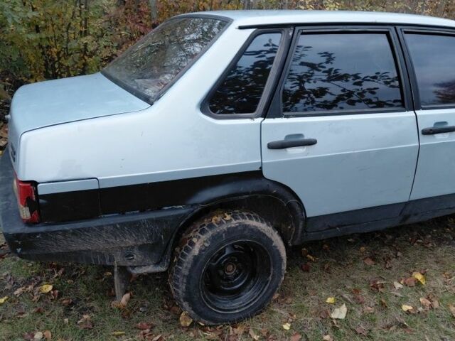 Серый ВАЗ 21099, объемом двигателя 0 л и пробегом 40 тыс. км за 1200 $, фото 8 на Automoto.ua