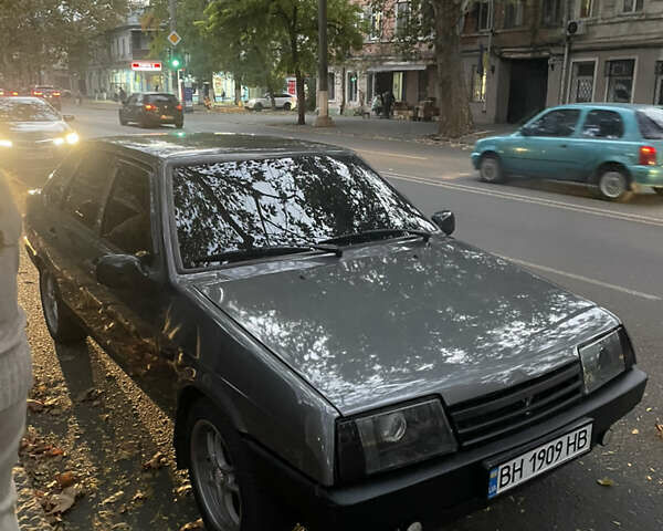 Сірий ВАЗ 21099, об'ємом двигуна 1.6 л та пробігом 150 тис. км за 2550 $, фото 4 на Automoto.ua