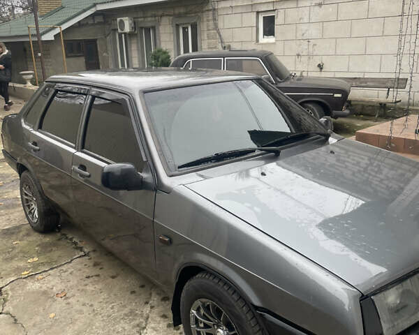 Сірий ВАЗ 21099, об'ємом двигуна 1.6 л та пробігом 150 тис. км за 2550 $, фото 3 на Automoto.ua