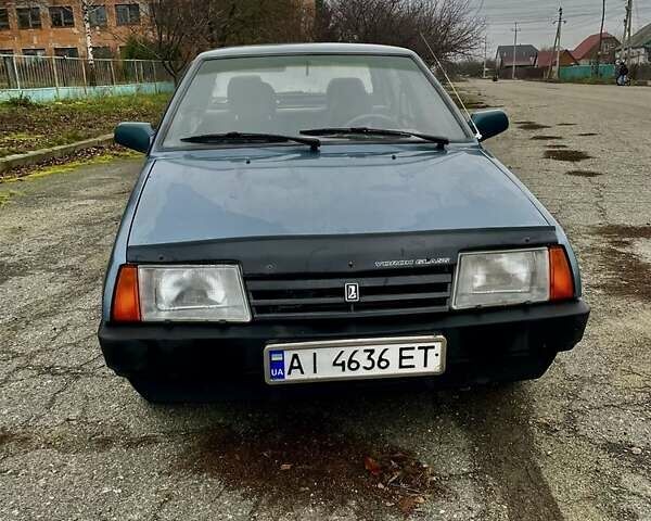 Серый ВАЗ 21099, объемом двигателя 1.5 л и пробегом 300 тыс. км за 1199 $, фото 4 на Automoto.ua