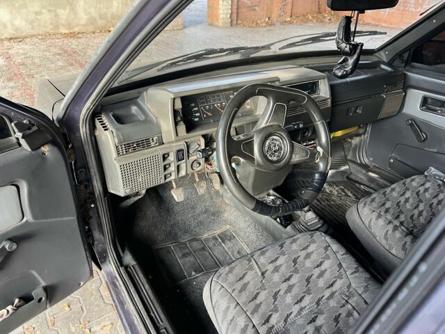 Серый ВАЗ 21099, объемом двигателя 1.5 л и пробегом 400 тыс. км за 1650 $, фото 8 на Automoto.ua