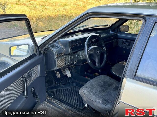 Серый ВАЗ 21099, объемом двигателя 1.5 л и пробегом 148 тыс. км за 1200 $, фото 9 на Automoto.ua