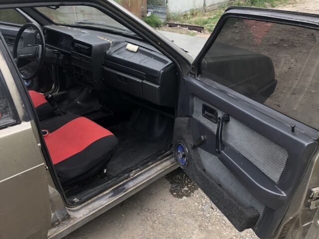 Сірий ВАЗ 21099, об'ємом двигуна 1.5 л та пробігом 193 тис. км за 500 $, фото 4 на Automoto.ua