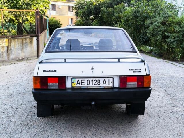 Серый ВАЗ 21099, объемом двигателя 1.5 л и пробегом 174 тыс. км за 1400 $, фото 6 на Automoto.ua