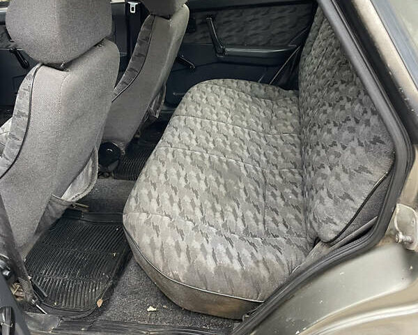 Серый ВАЗ 21099, объемом двигателя 1.5 л и пробегом 211 тыс. км за 1300 $, фото 6 на Automoto.ua